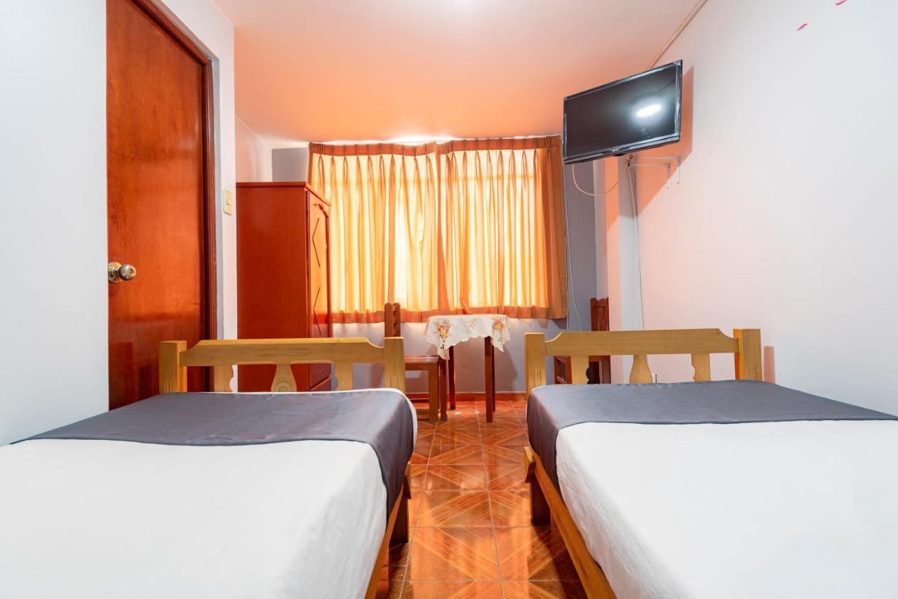 Callao Hostal Las Fresas Lima Airport מראה חיצוני תמונה