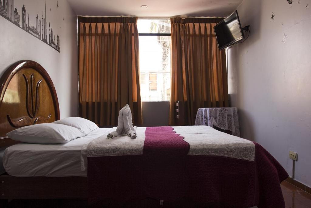 Callao Hostal Las Fresas Lima Airport מראה חיצוני תמונה